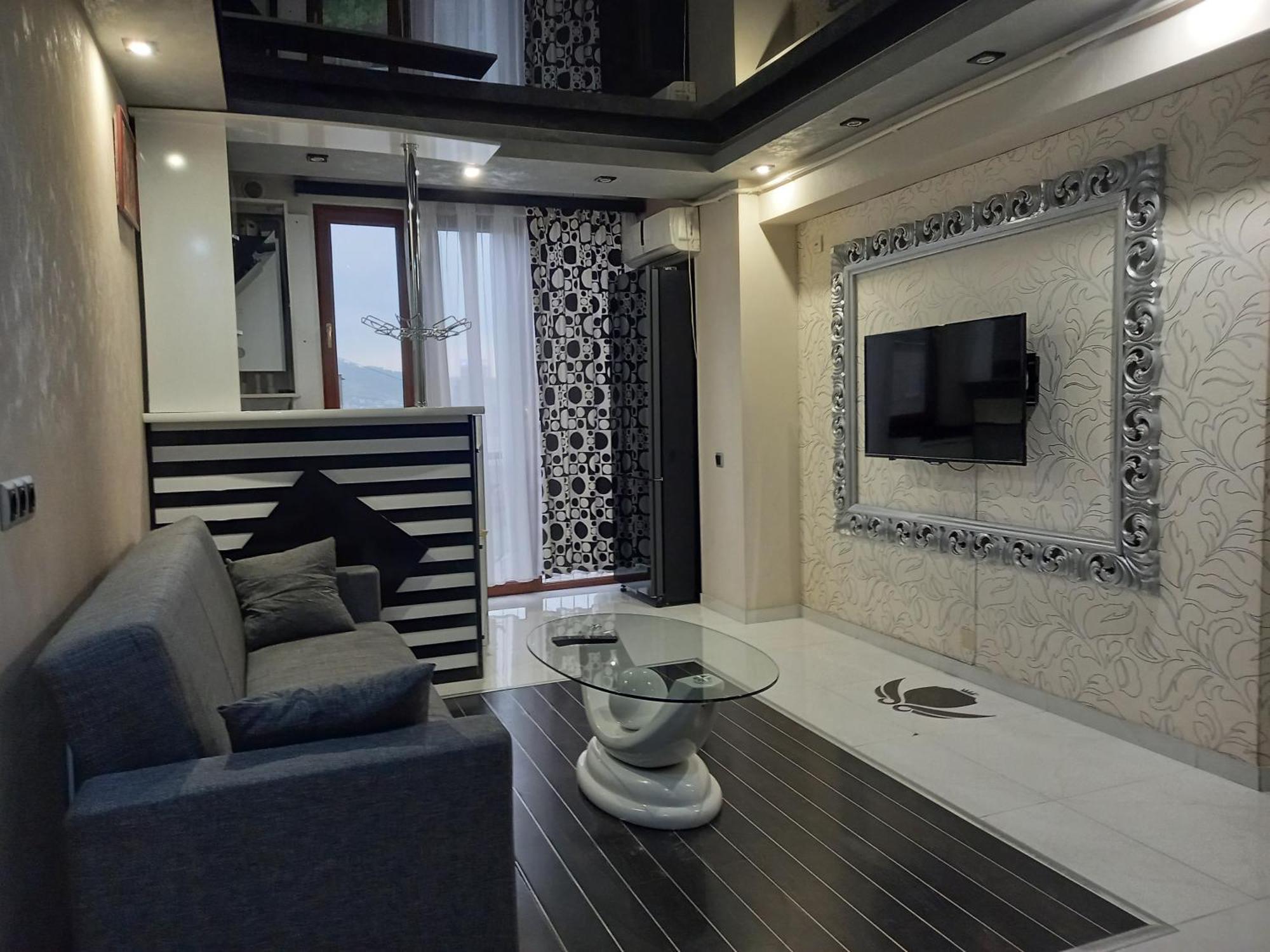 Gevorg'S Appartment Yerevan Bagian luar foto