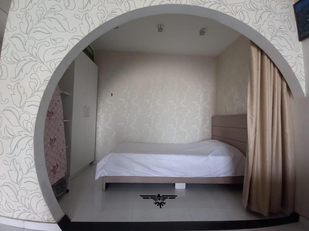 Gevorg'S Appartment Yerevan Bagian luar foto
